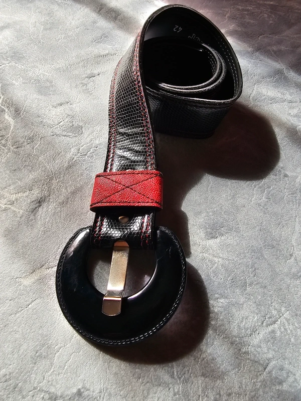 Bijutricotaje.ro | Curea de damă lată, tip manșetă/corset pentru talie