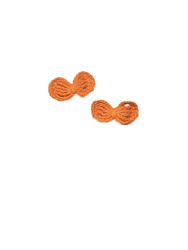 Bijutricotaje.ro | Set două clame de păr portocalii cu fundițe croșetate manual