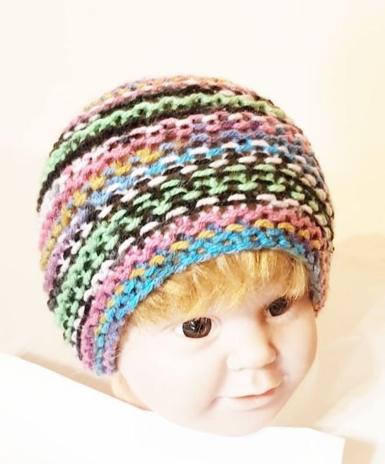 Bijutricotaje.ro | Căciulă nou nascuți multicolor