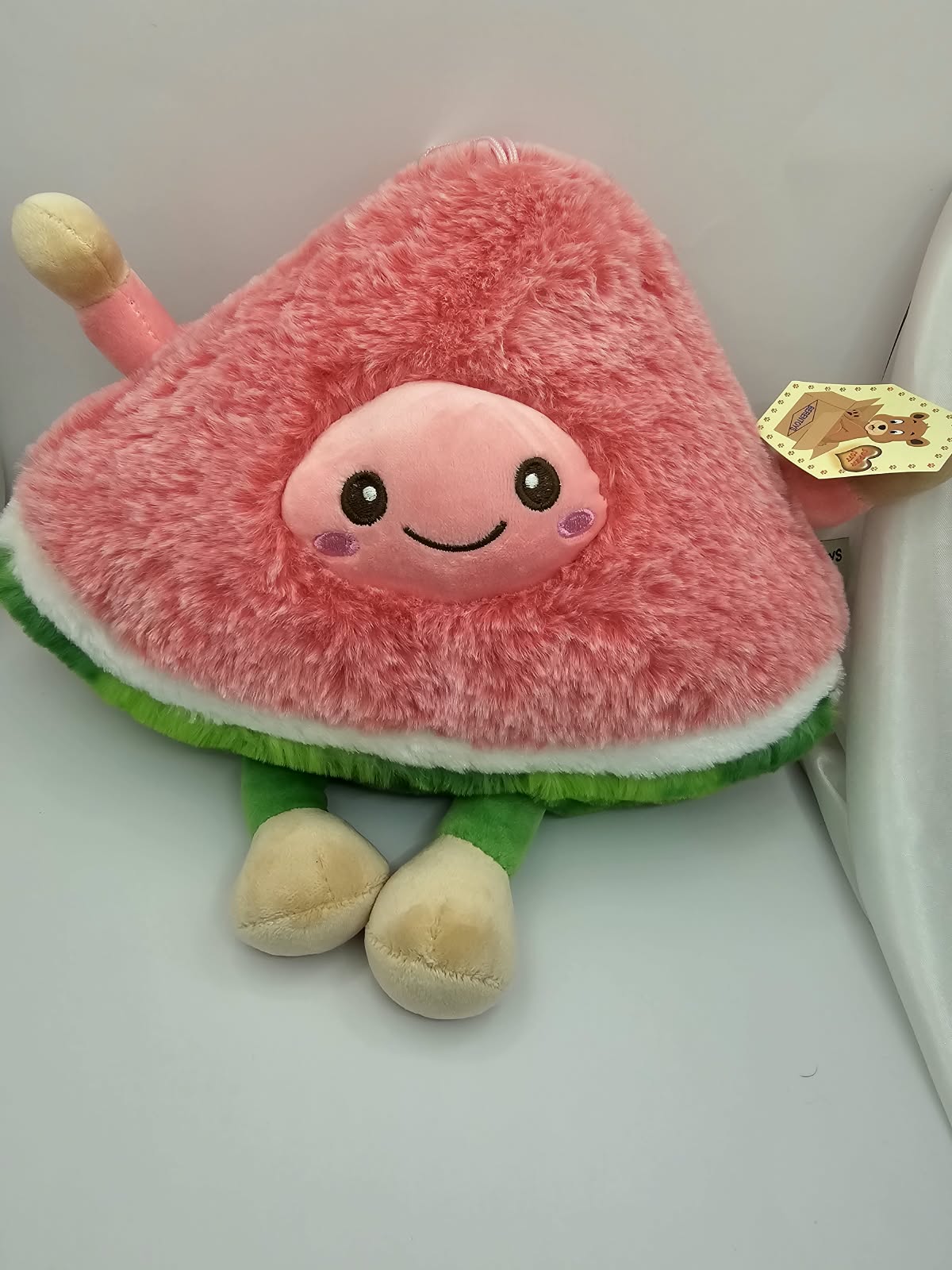 Bijutricotaje.ro | Jucărie mascotă de pluș felie de pepene verde